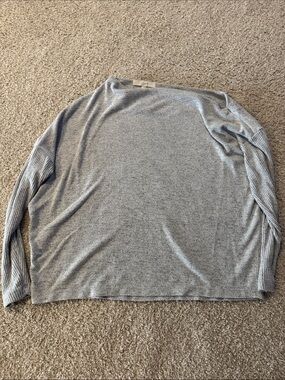 LOFT Off-the-Shoulder Light Gray Women's Sweater